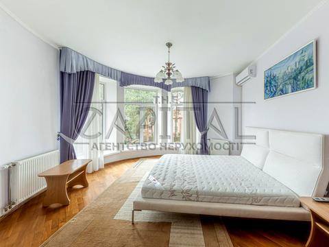 будинок за адресою смт. Козин, Затишна вул.