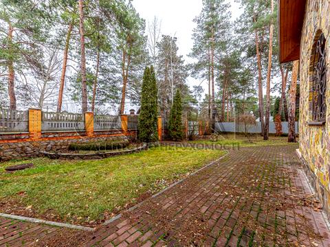 будинок за адресою смт. Козин, Затишна вул.