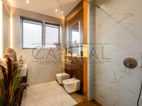 будинок за адресою Квітнева вул.