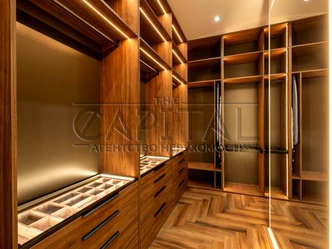 будинок за адресою Квітнева вул.