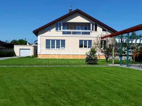 будинок за адресою Приозерна вул.