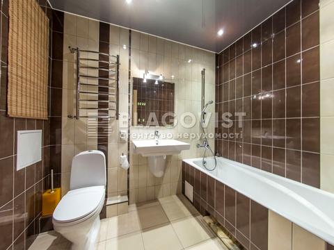 квартира за адресою Машинобудівна вул., 21