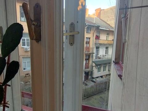 квартира за адресою Львів, Миколи Леонтовича вул., 6