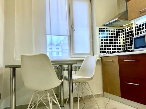 квартира за адресою Володимира Івасюка просп. (Героїв Сталінграду), 28