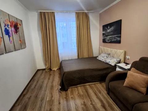 квартира за адресою Сергія Данченка вул., 32-Б