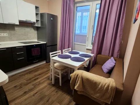 квартира за адресою Сергія Данченка вул., 32-Б