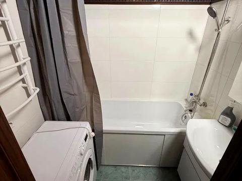 квартира по адресу Героев просп., 33