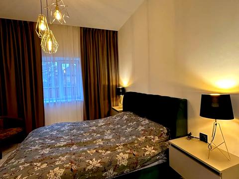 будинок за адресою Набережна