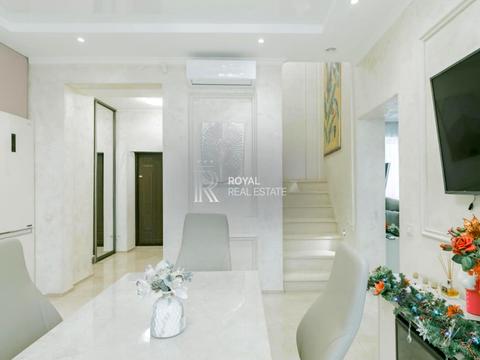 будинок за адресою Набережна