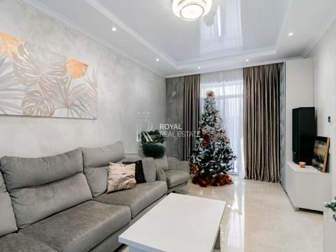 будинок за адресою Набережна