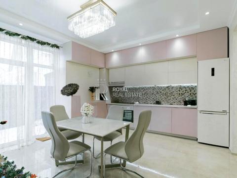 будинок за адресою Набережна