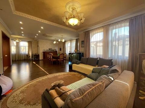 будинок за адресою с. Петропавлівська борщагівка, Сонячна вул.