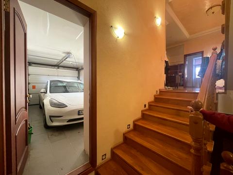 будинок за адресою с. Петропавлівська борщагівка, Сонячна вул.