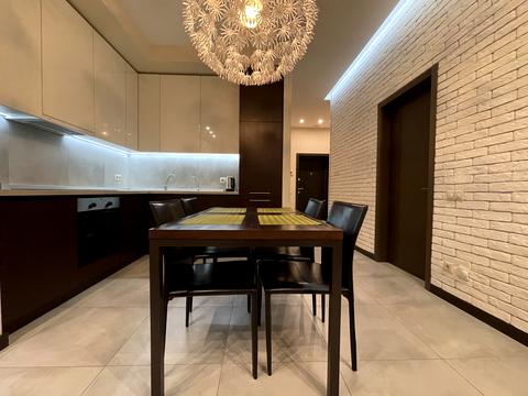 квартира за адресою Київ, Андрія Верхогляда вул. (Михайла Драгомирова), 17