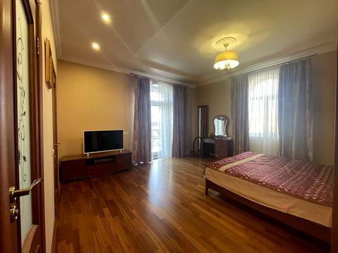 будинок за адресою с. Петропавлівська борщагівка, Сонячна вул.