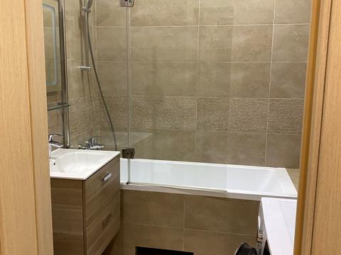 квартира за адресою Івана Карпинця вул. (), 9-А