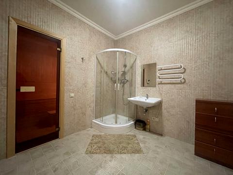 будинок за адресою с. Петропавлівська борщагівка, Сонячна вул.