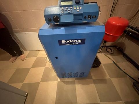 будинок за адресою с. Петропавлівська борщагівка, Сонячна вул.