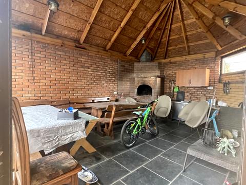 будинок за адресою с. Петропавлівська борщагівка, Сонячна вул.