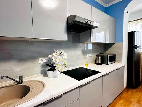 квартира за адресою Верховинна вул., 35