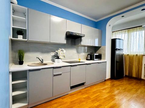 квартира за адресою Верховинна вул., 35