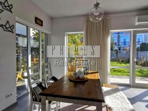 будинок за адресою с. Петропавлівська борщагівка, Миколи Леонтовича вул., 1