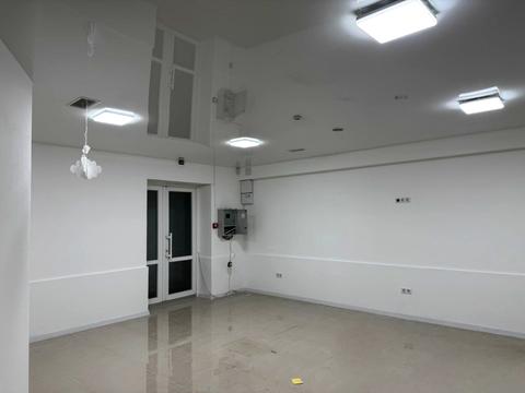 комерційна за адресою Пасічна, 15абв