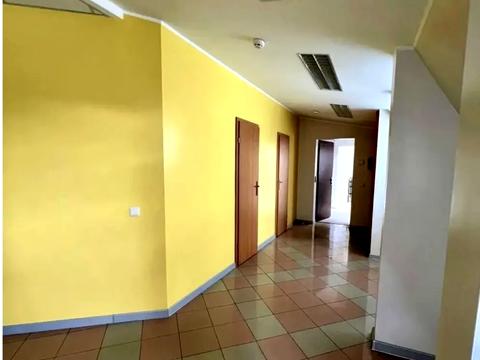 комерційна за адресою Володимирська вул., 97/37