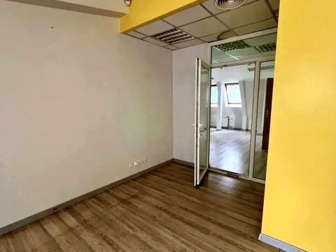 комерційна за адресою Володимирська вул., 97/37