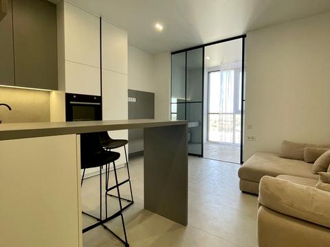 квартира за адресою Андрія Верхогляда вул. (Михайла Драгомирова), 14-А