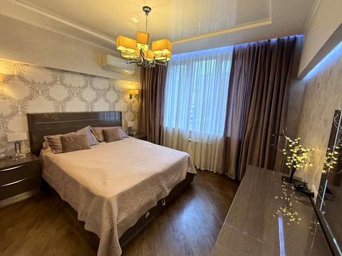 квартира за адресою Дмитрівська вул., 2