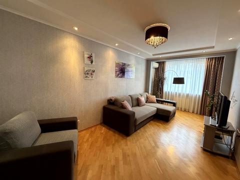 квартира за адресою Дмитрівська вул., 2