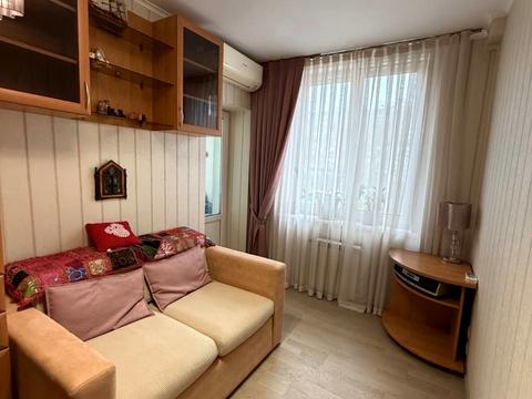 квартира за адресою Дмитрівська вул., 2