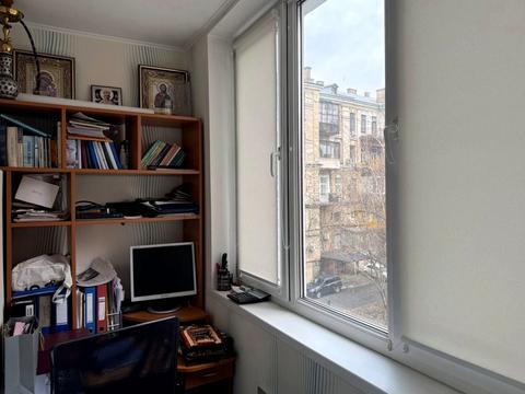 квартира за адресою Дмитрівська вул., 2