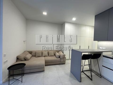 квартира за адресою Андрія Верхогляда вул. (Михайла Драгомирова), 14-А