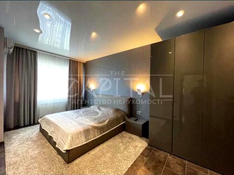 квартира за адресою Київ, Патріарха Мстислава Скрипника вул., 40