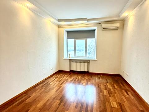 квартира за адресою Київ, Обсерваторна вул., 8