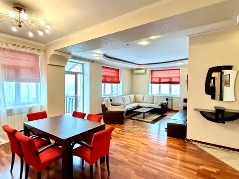 квартира за адресою Київ, Обсерваторна вул., 8