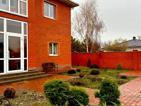 будинок за адресою Дачна