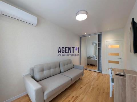 квартира за адресою Тарасівська вул., 25