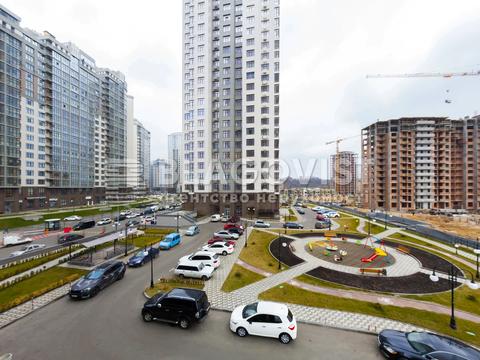 квартира за адресою Київ, Андрія Верхогляда вул. (Михайла Драгомирова), 17