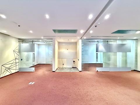 комерційна за адресою Богдана Хмельницького вул., 17/52А