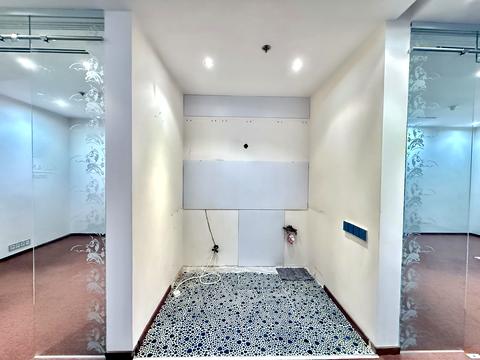 комерційна за адресою Богдана Хмельницького вул., 17/52А