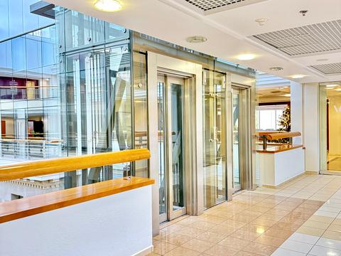 комерційна за адресою Богдана Хмельницького вул., 17/52А