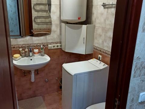 квартира за адресою Михайла Комарова вул. (Тархова), 15