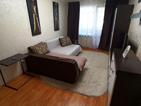 квартира за адресою Михайла Комарова вул. (Тархова), 15