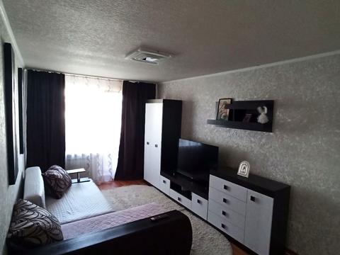 квартира за адресою Михайла Комарова вул. (Тархова), 15