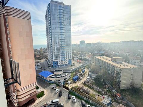 квартира за адресою Літературна вул., 10-Б