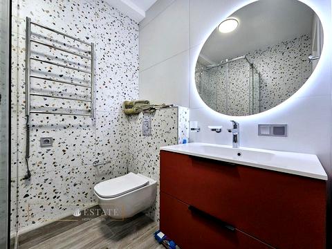 квартира за адресою Михайла Максимовича вул. (Онуфрія Трутенка), 28-Д