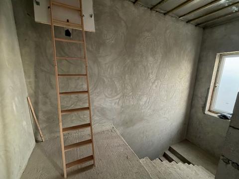 будинок за адресою Головна, 111